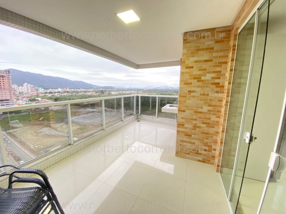 Apartamento 3 dormitrios , quadra mar, Itapema SC