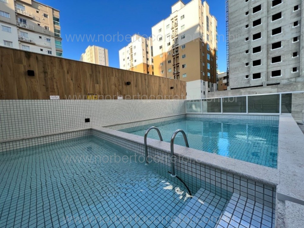 APARTAMENTO A VENDA EM MEIA PRAIA | 4 SUTES 