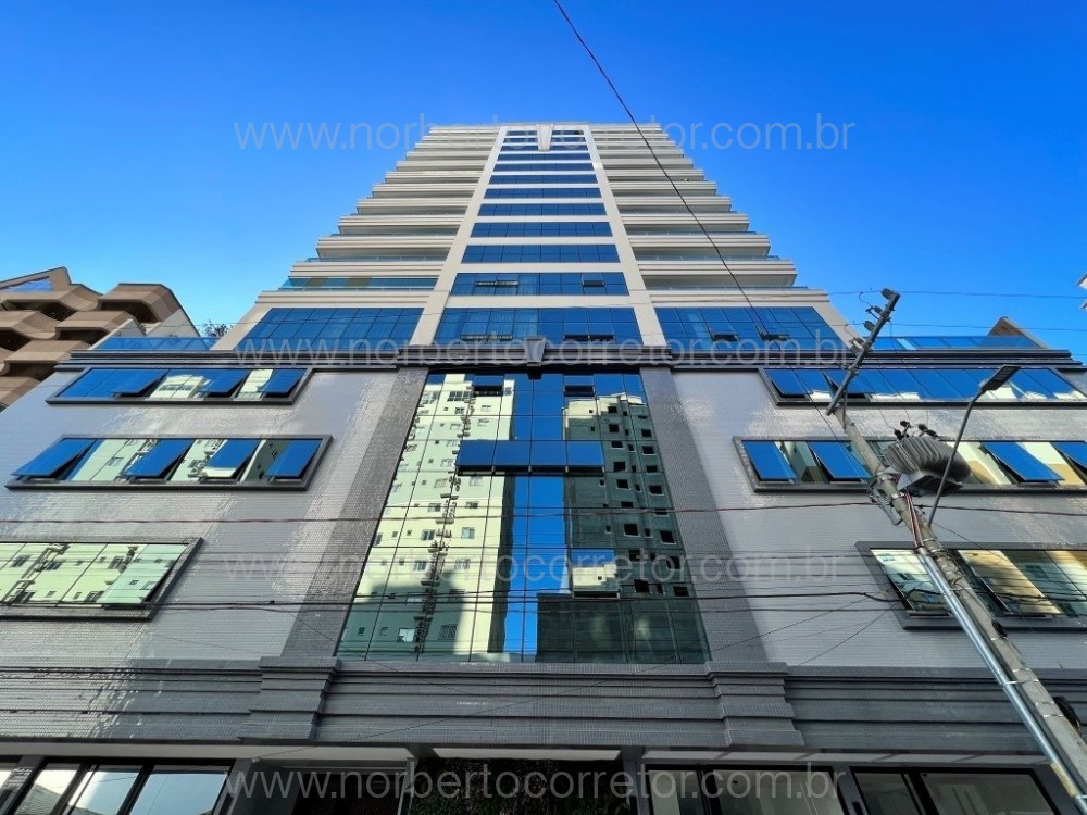 APARTAMENTO A VENDA EM MEIA PRAIA | 4 SUTES 