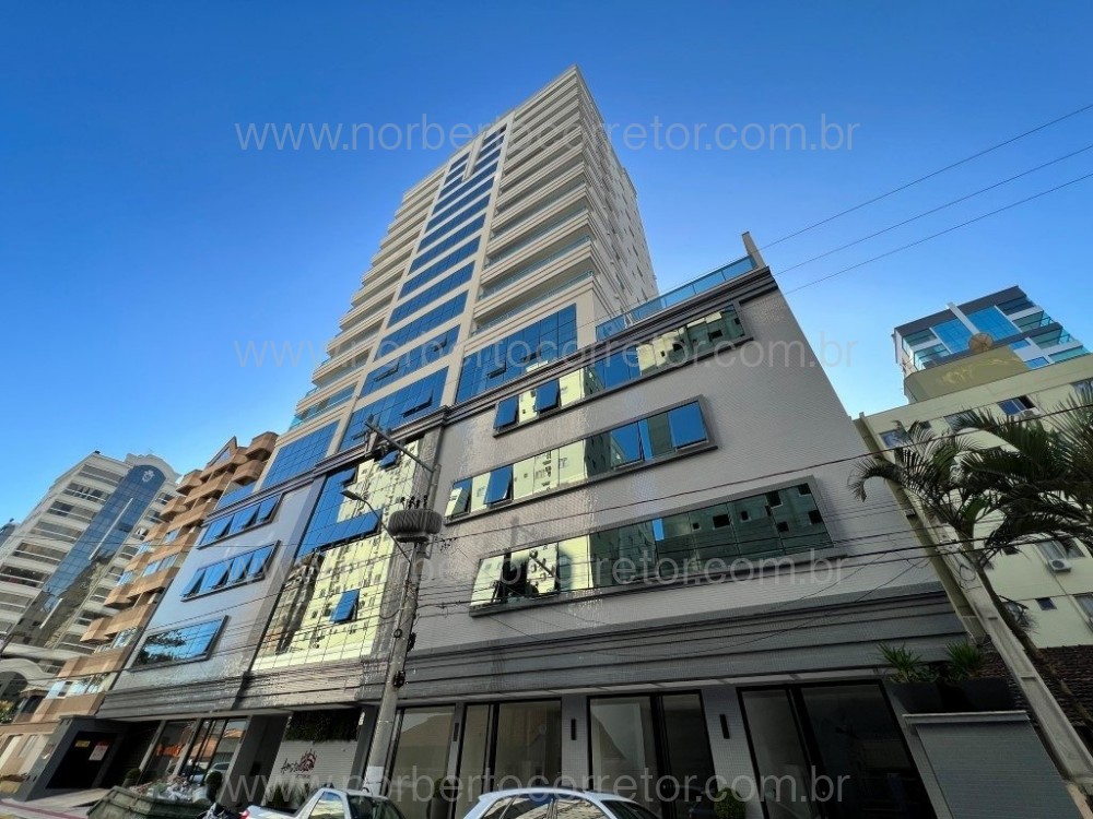 APARTAMENTO A VENDA EM MEIA PRAIA | 4 SUTES 