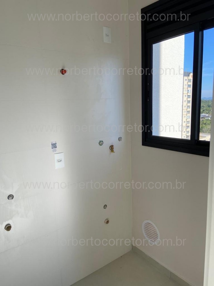 Apartamento 3 sutes, Meia Praia, Itapema SC