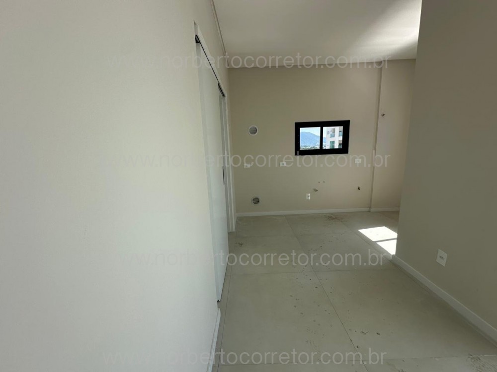 Apartamento 3 sutes, Meia Praia, Itapema SC