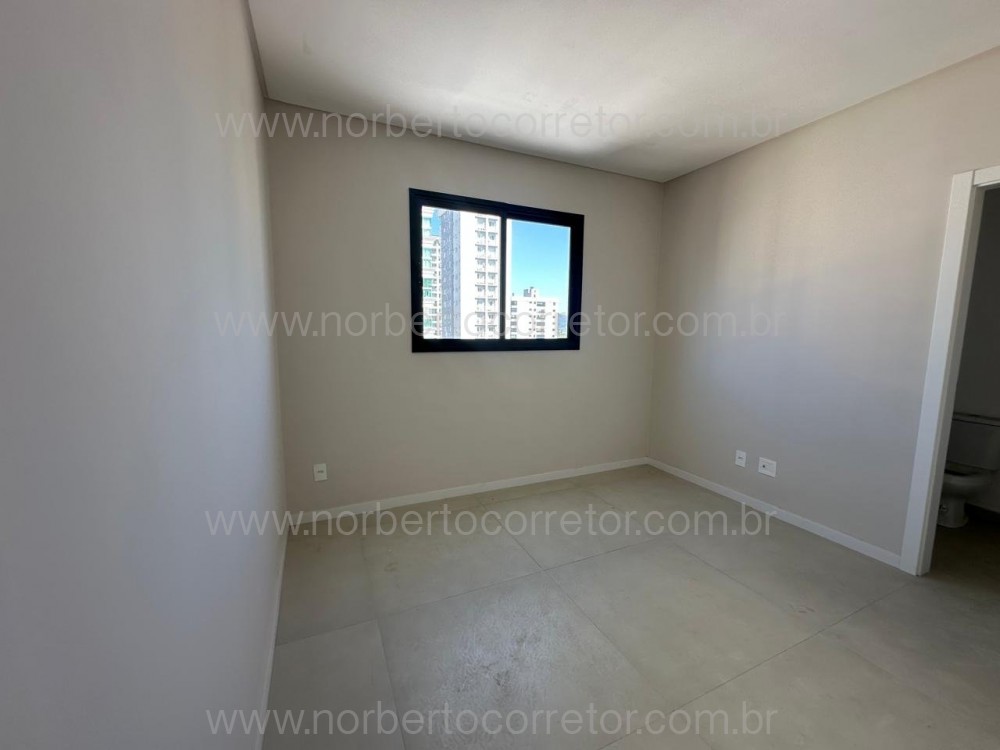 Apartamento 3 sutes, Meia Praia, Itapema SC