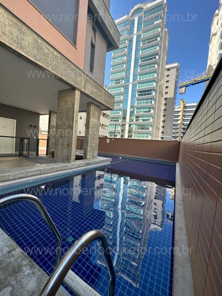 Apartamento 4 sutes, Meia Praia, Itapema SC 