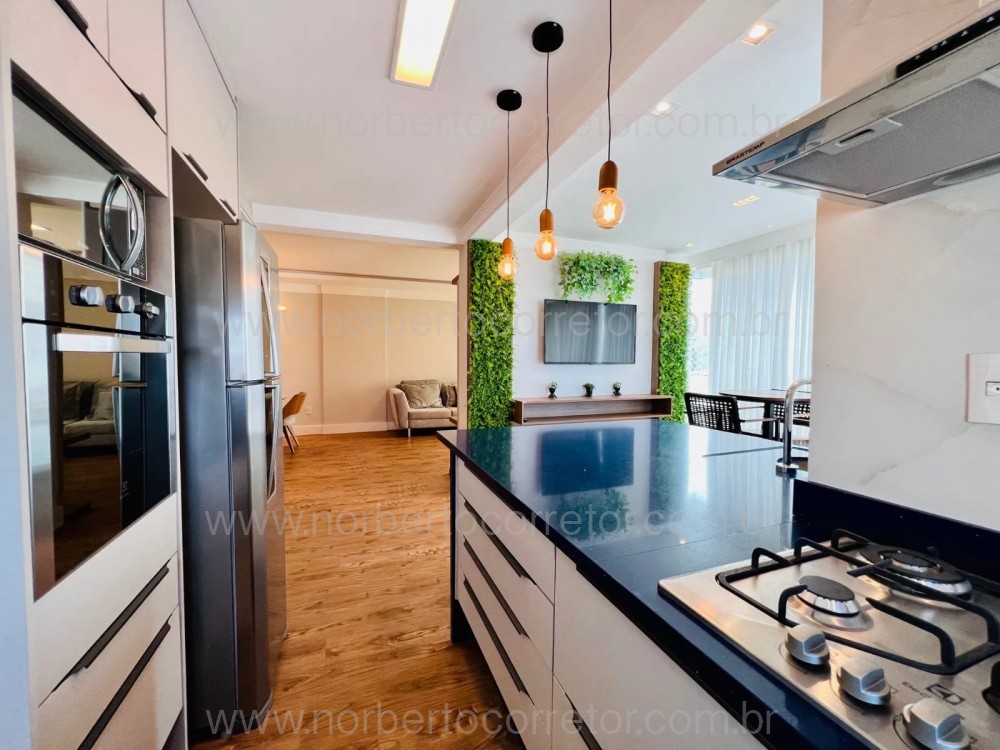 Apartamento 3 sutes, Meia Praia, Itapema SC