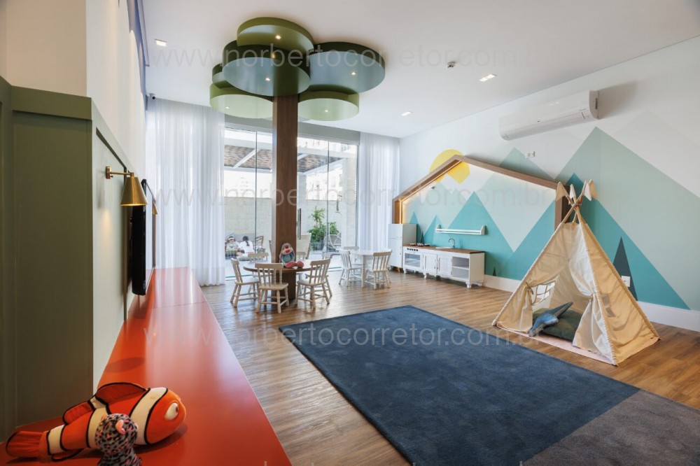 APARTAMENTO MOBILIADO A VENDA EM MEIA PRAIA 