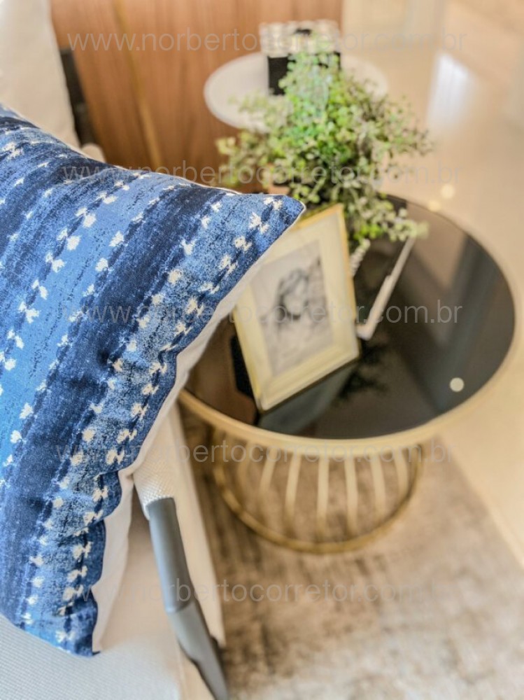 APARTAMENTO MOBILIADO A VENDA EM MEIA PRAIA 