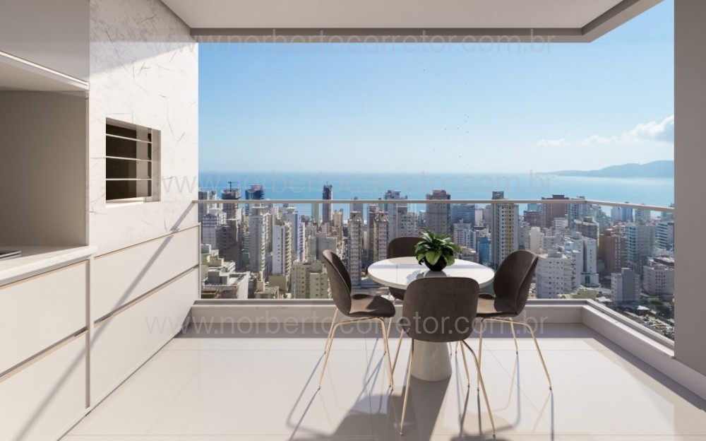 APARTAMENTO A VENDA EM MEIA PRAIA 