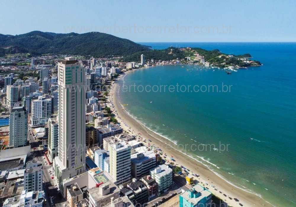 APARTAMENTO NA QUADRA MAR ITAPEMA | 4 SUTES 