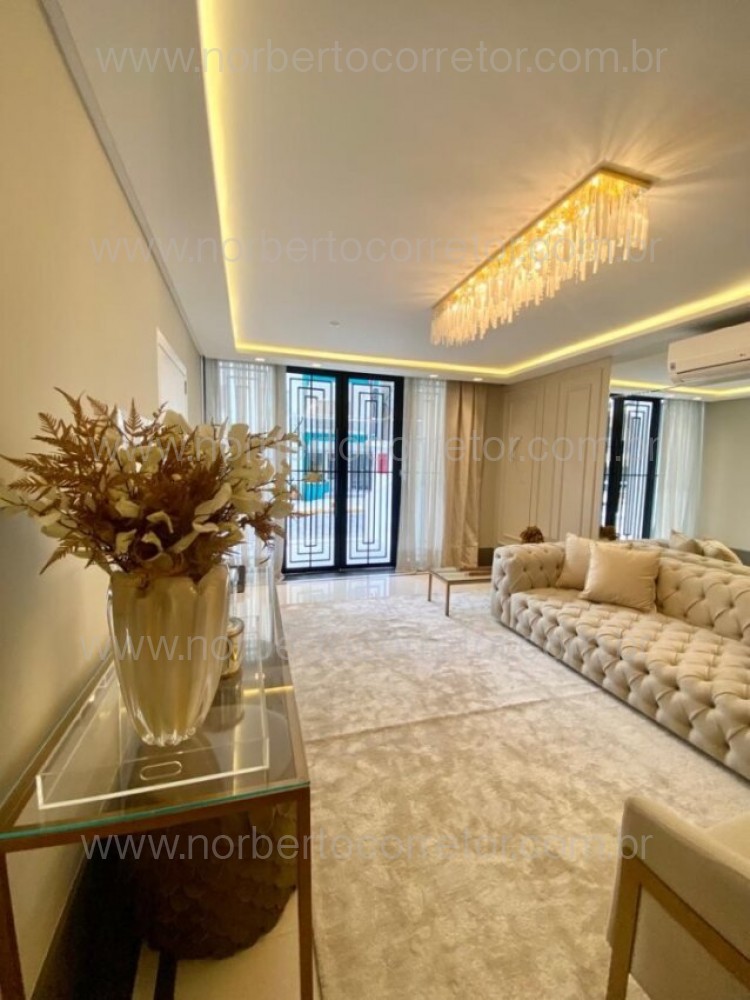 APARTAMENTO A VENDA MOBILIADO NA QUADRA MAR