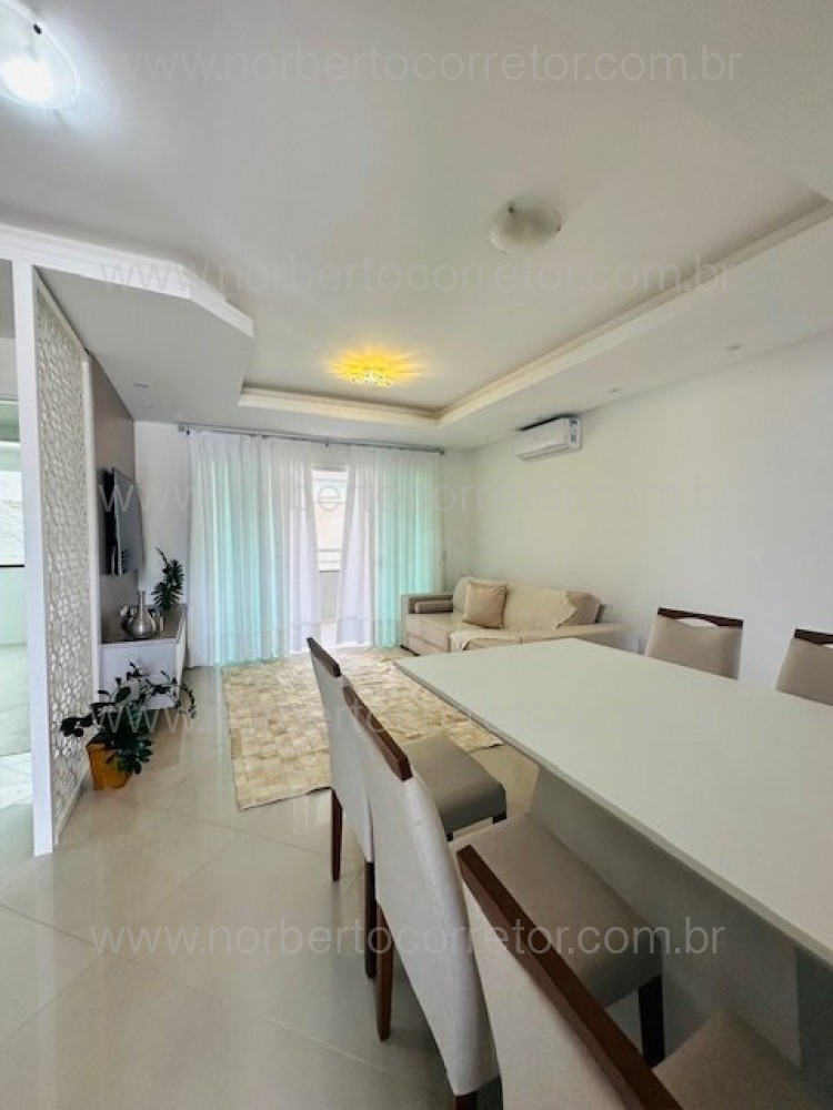 Apartamento quadra mar, Itapema SC 