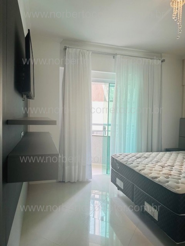 Apartamento quadra mar, Itapema SC 