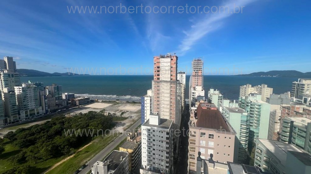 APARTAMENTO 04 SUITES A VENDA MEIA PRAIA