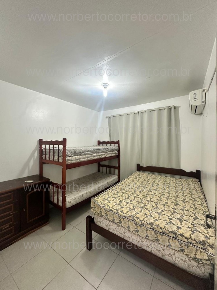 CASA SOBRADO TEMPORADA  MEIA PRAIA 