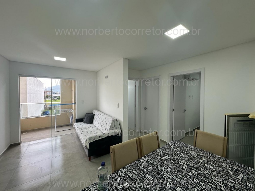 Aluguel Anual Itapema SC, 2 dormit�rios com Lazer