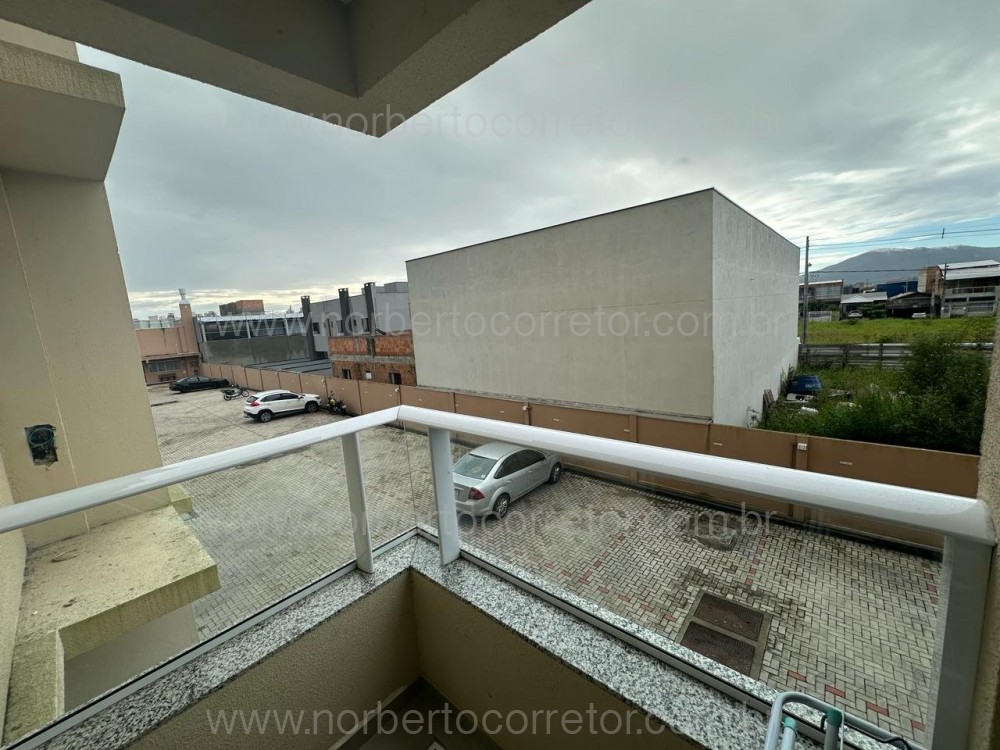 Aluguel Anual Itapema SC, 2 dormit�rios com Lazer