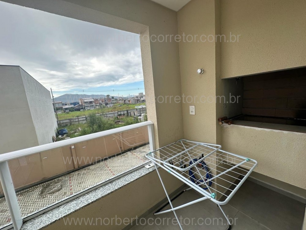 Aluguel Anual Itapema SC, 2 dormit�rios com Lazer