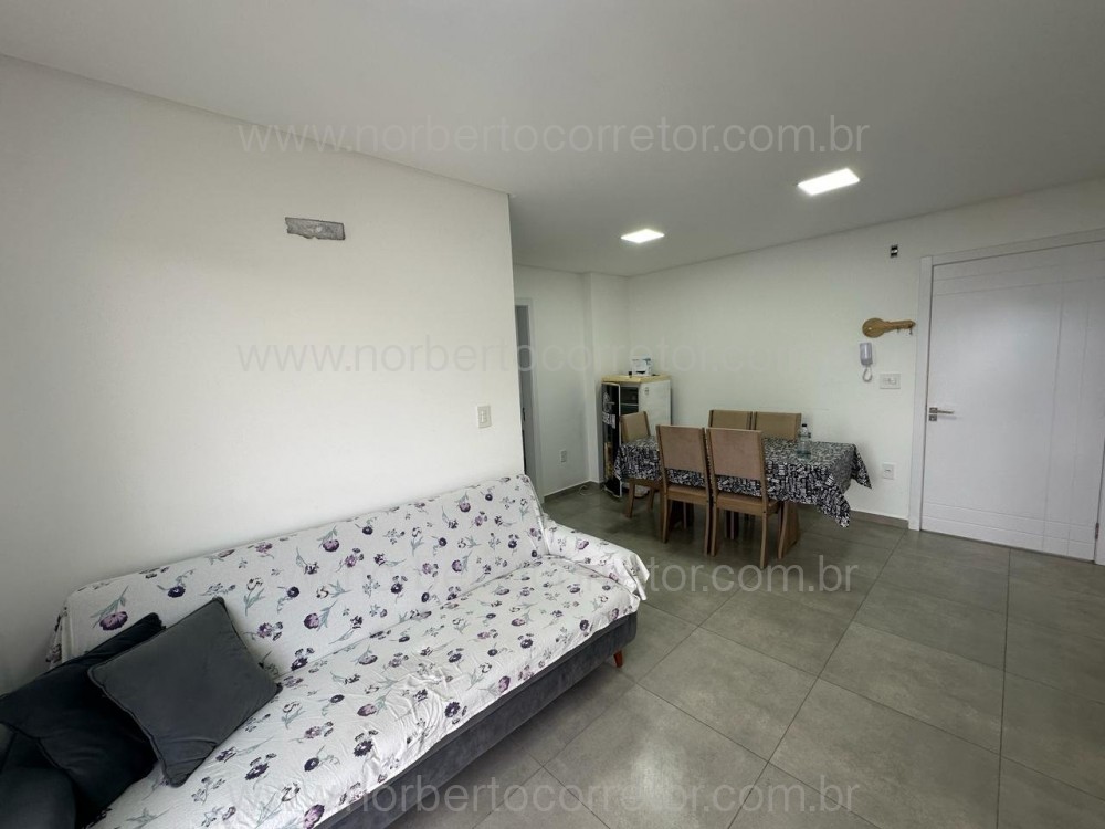 Aluguel Anual Itapema SC, 2 dormit�rios com Lazer