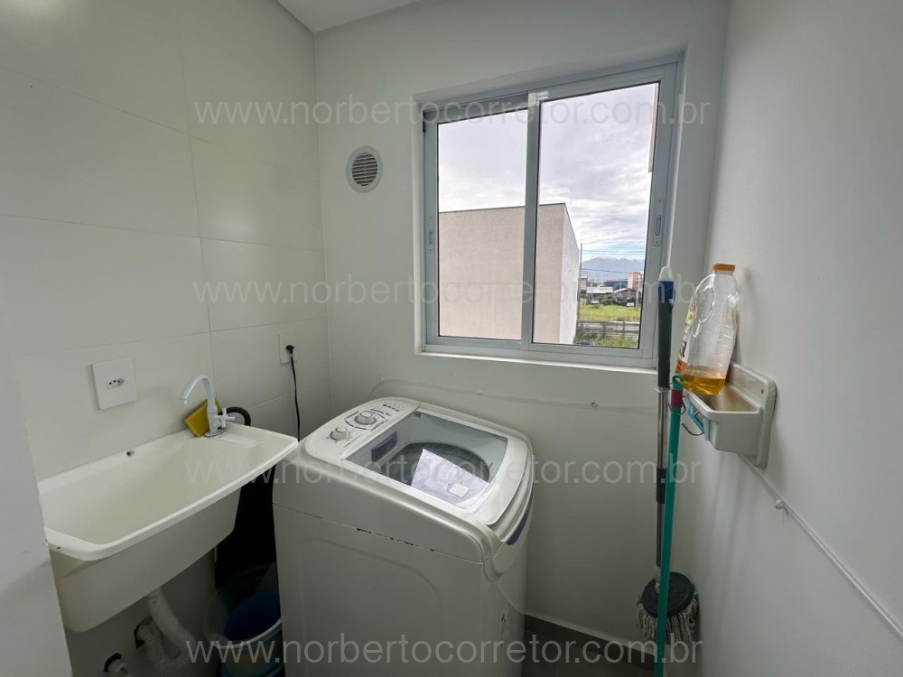 Aluguel Anual Itapema SC, 2 dormit�rios com Lazer