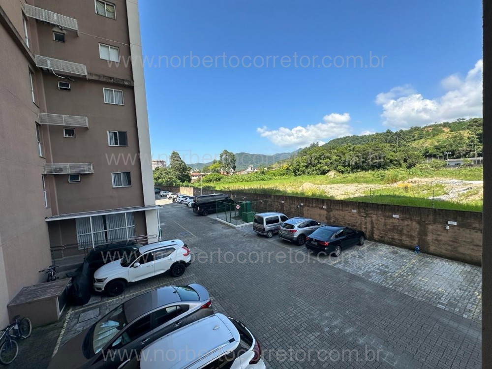 Aluguel Anual Itapema SC, 2 dormit�rios com Lazer