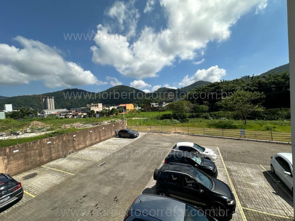 Aluguel Anual Itapema SC, 2 dormit�rios com Lazer