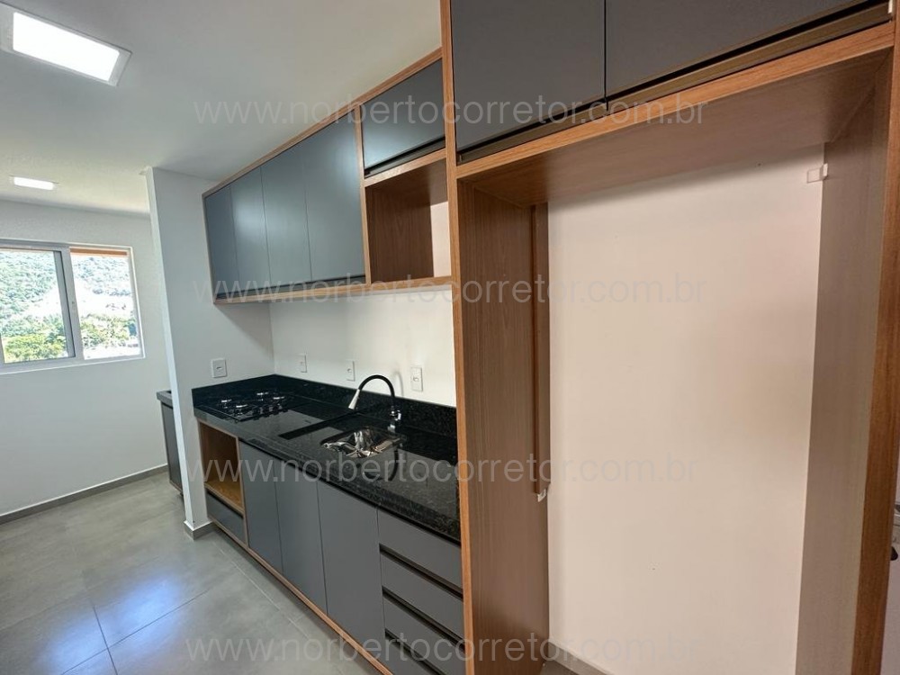 Aluguel Anual Itapema SC, 2 dormit�rios com Lazer