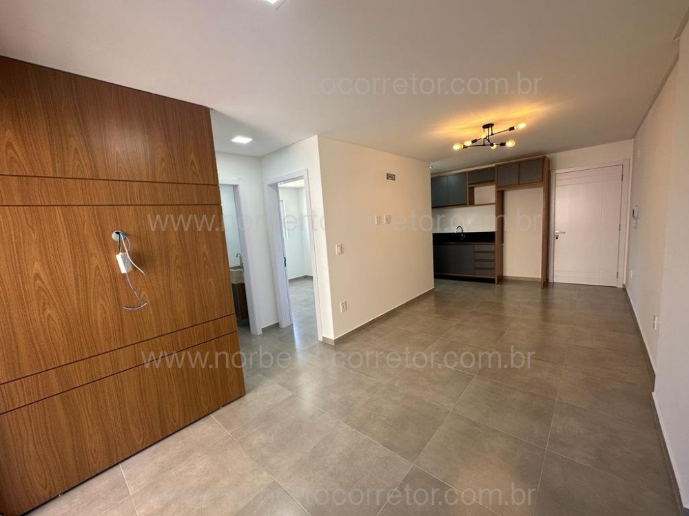 Aluguel Anual Itapema SC, 2 dormit�rios com Lazer