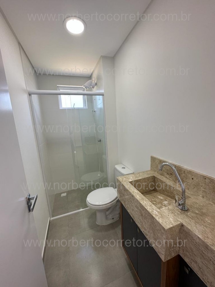 Aluguel Anual Itapema SC, 2 dormit�rios com Lazer