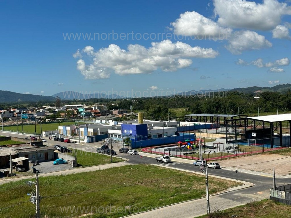 Aluguel Anual Itapema SC, 2 dormit�rios com Lazer