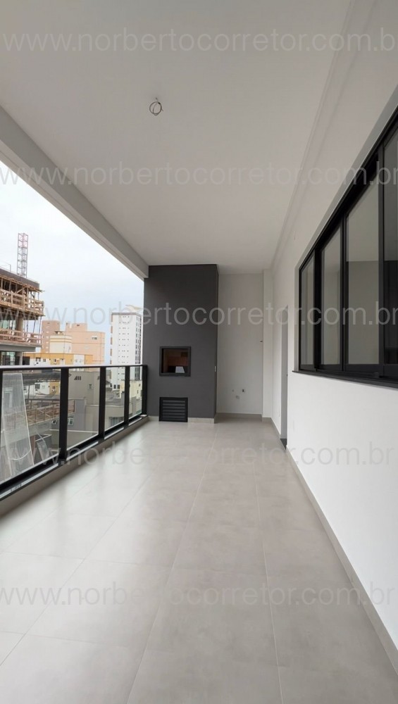 APARTAMENTO 04 SUITES NA QUADRA DO MAR EM ITAPEMA