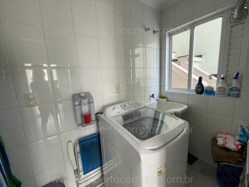 Apartamento 3 sutes, Meia Praia, Itapema SC