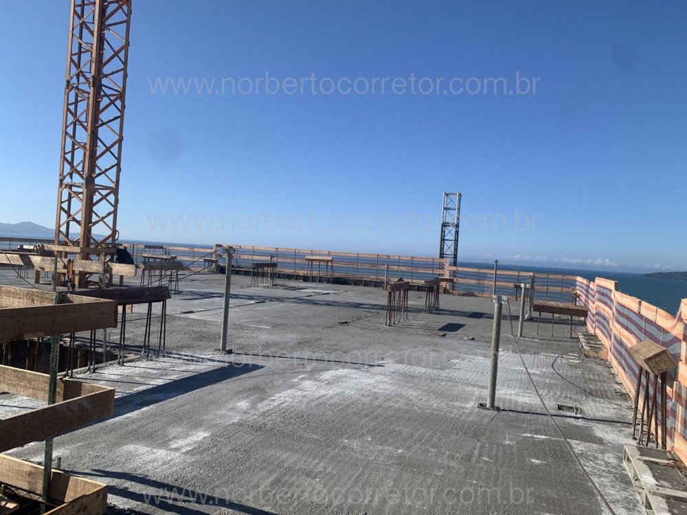 Apartamento 4 sutes, frente mar, Porto Belo SC 