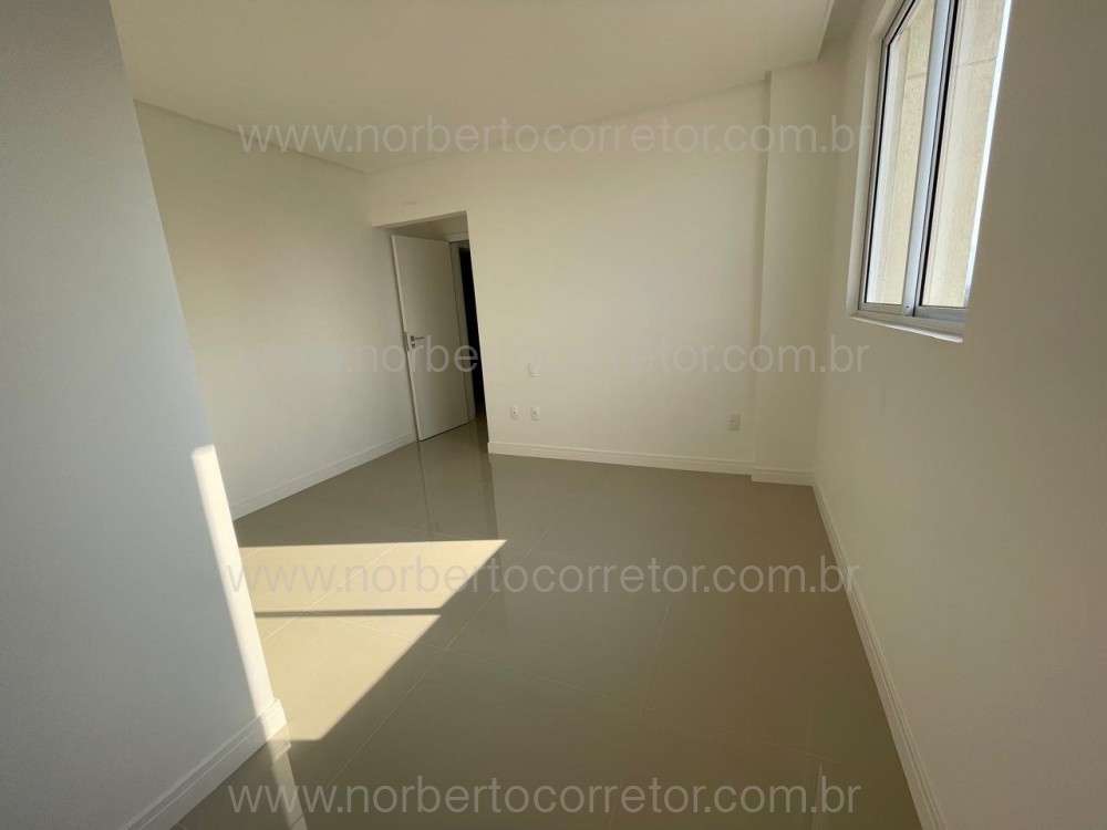Apartamento 3 sutes, Meia Praia, Itapema SC
