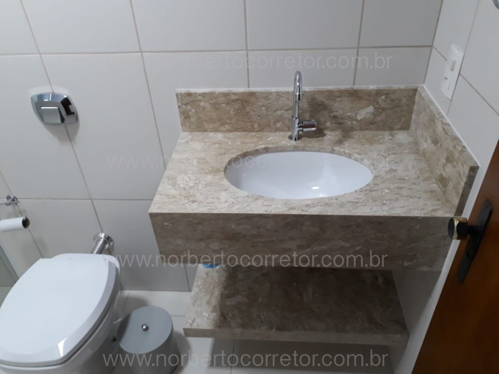 Apartamento 3 dormitrios, quadra mar, Itapema SC 
