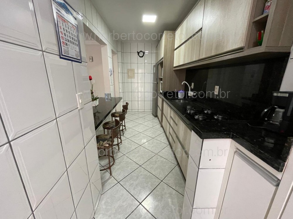 Apartamento 3 dormitrios, quadra mar, Itapema SC 