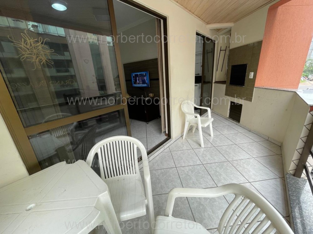 Apartamento 3 dormitrios, quadra mar, Itapema SC 