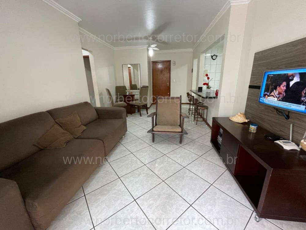 Apartamento 3 dormitrios, quadra mar, Itapema SC 