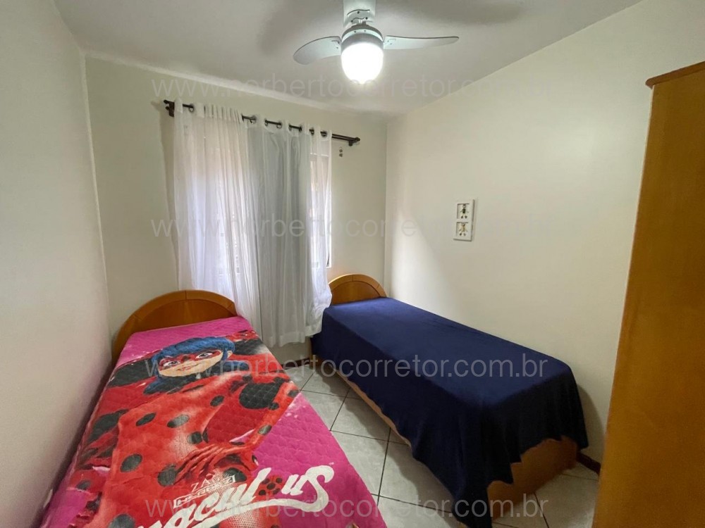 Apartamento 3 dormitrios, quadra mar, Itapema SC 