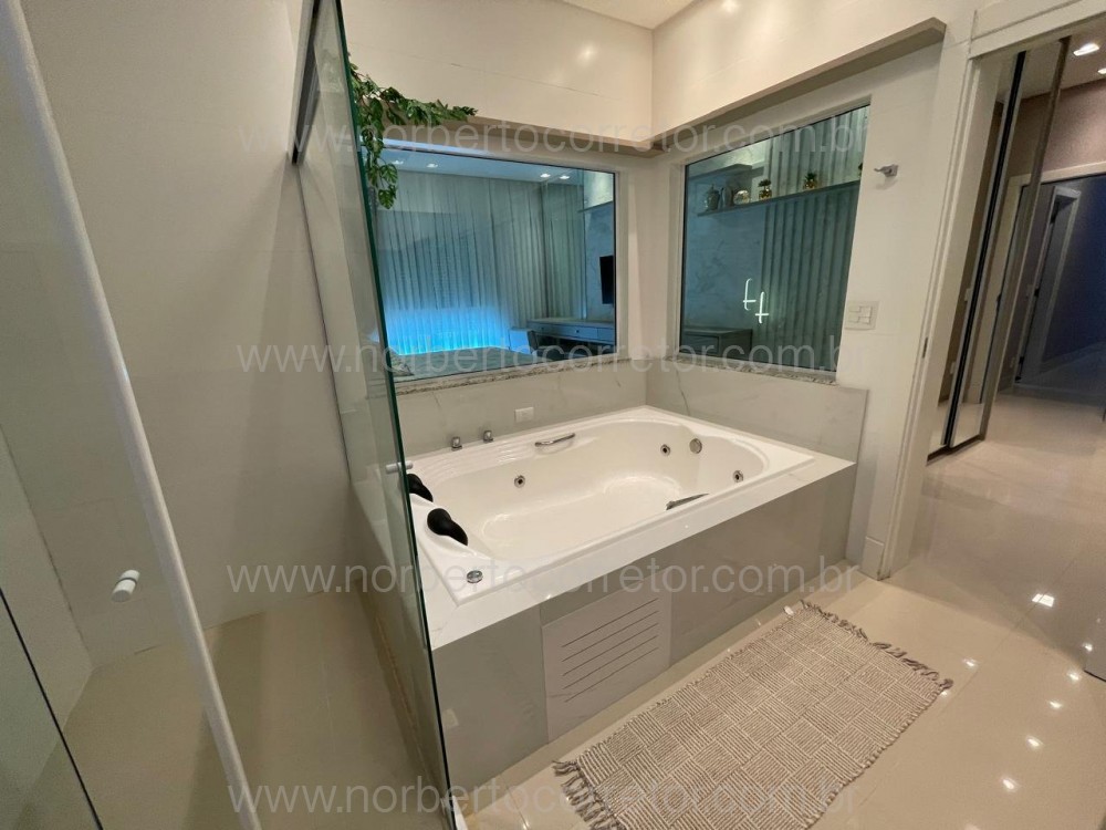 Apartamento 5 sutes, frente mar , Itapema SC 