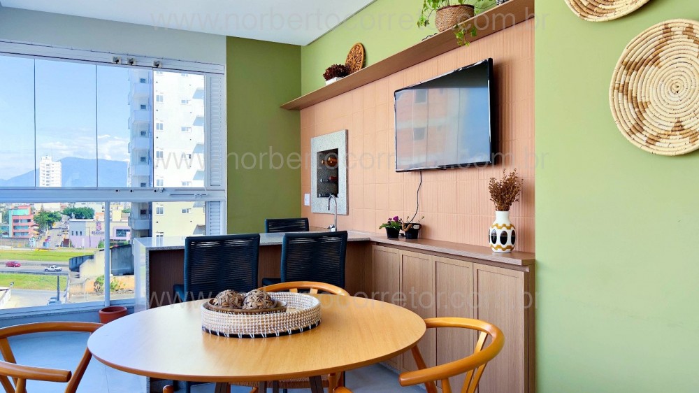 Apartamento 4 sutes, Meia Praia, Itapema SC 