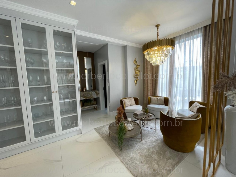 Cobertura duplex, quadra mar, Meia Praia, Itapema 