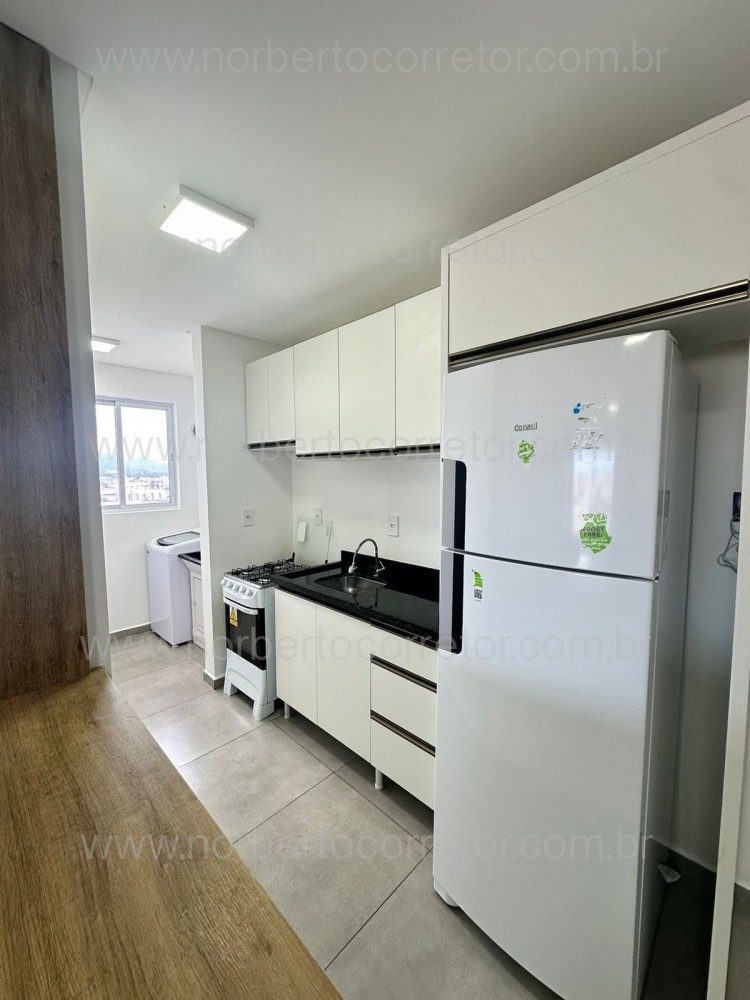 Aluguel Anual Itapema SC, 2 dormit�rios com Lazer 