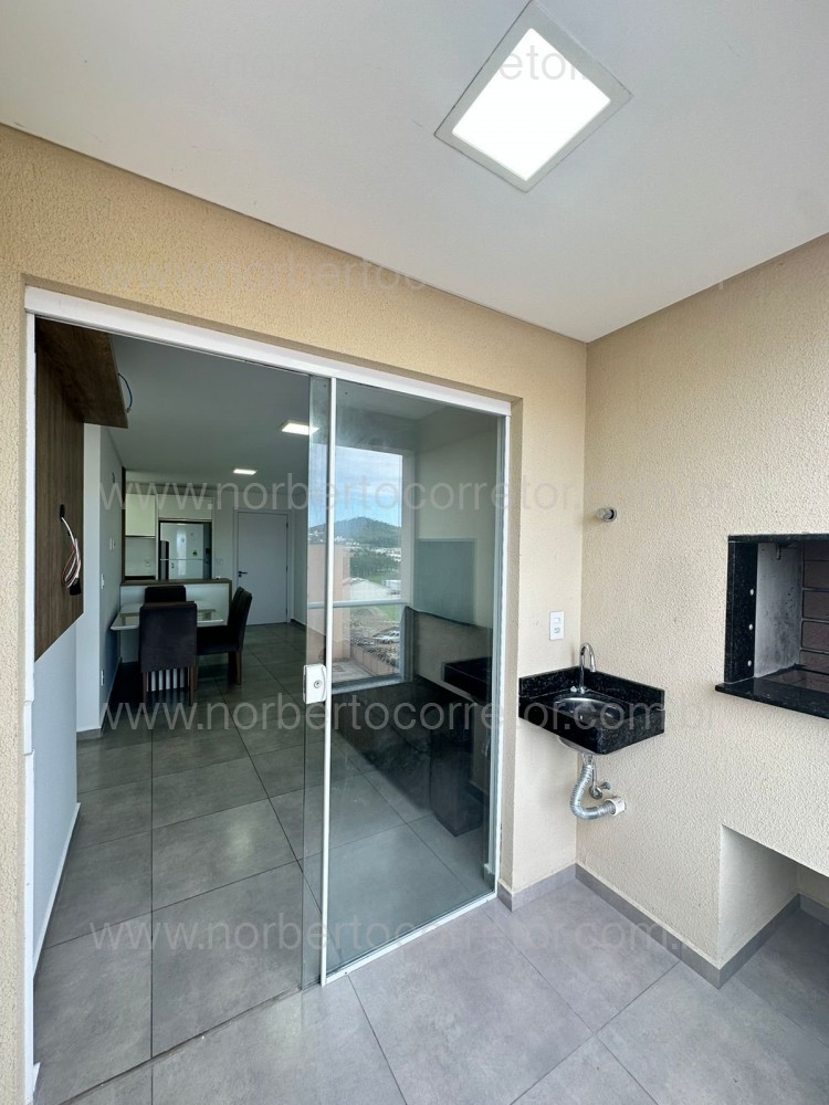 Aluguel Anual Itapema SC, 2 dormit�rios com Lazer 