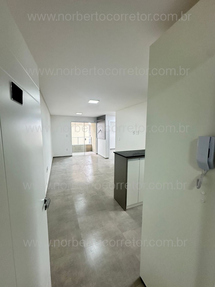 Aluguel Anual Itapema SC, 2 dormit�rios com Lazer 