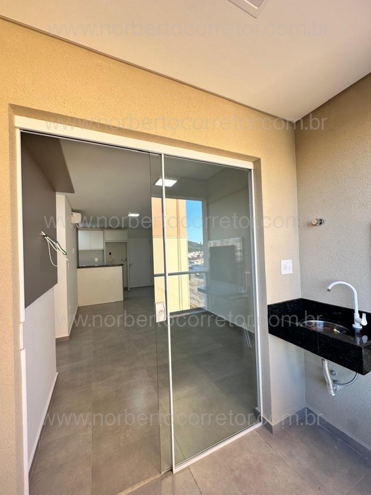 Aluguel Anual Itapema SC, 2 dormit�rios com Lazer 