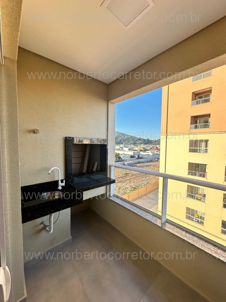 Aluguel Anual Itapema SC, 2 dormit�rios com Lazer 