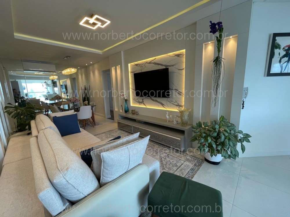 Apartamento finamente mobiliado, Itapema SC 