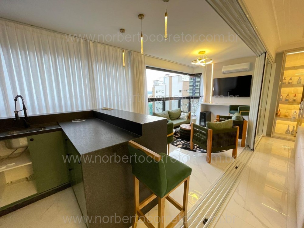 Apartamento 4 sutes, Meia Praia, Itapema SC 