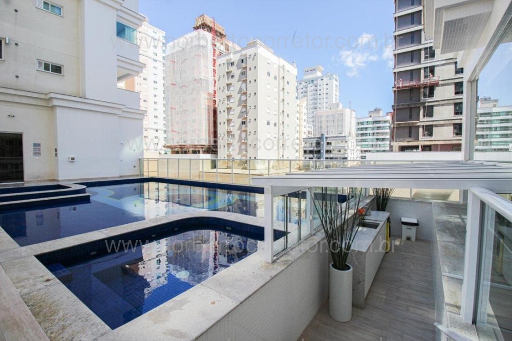 Apartamento 3 sutes, Meia Praia, Itapema SC