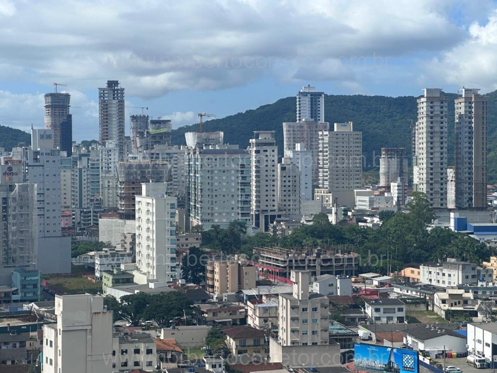 RESIDENCIAL SAN MARTINO VENDE APARTAMENTO ITAPEMA